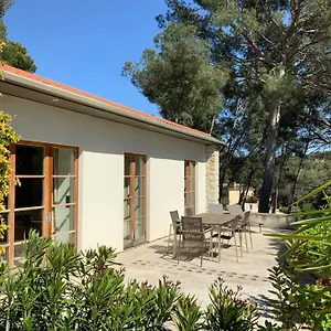 Magali Sanary-sur-Mer