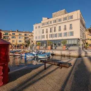 Restaurant De La Tour Sanary-sur-Mer